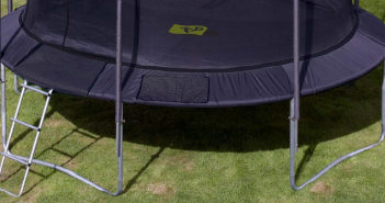 Trampolin Test 2017 – Her er de mest populære trampoliner på markedet Trampolin Test